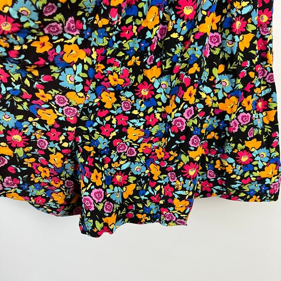 Wild Fable Women's Black Floral Sleeveless Button-Front Romper - Size XS - NWT - Picture 5 of 9